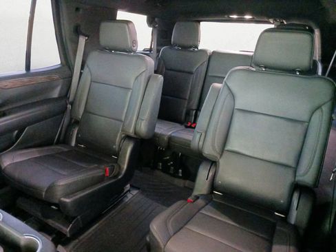 Used 2021 Chevrolet Tahoe LT AWD/4WD image 9