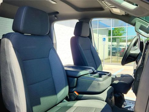 Used 2024 Chevrolet Silverado 2500 Custom w/ Custom Value Package AWD/4WD image 33