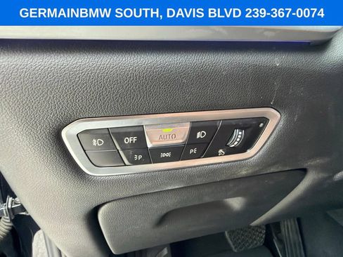 Used 2020 BMW X7 xDrive40i w/ Premium Package AWD/4WD image 16