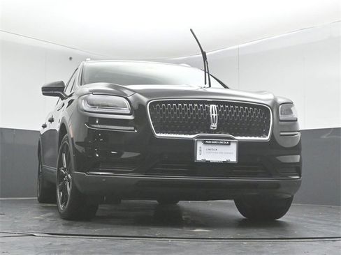 Certified 2023 Lincoln Nautilus Reserve w/ Equipment Group 201A image 35