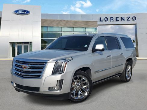 Used 2017 Cadillac Escalade ESV Platinum image 1