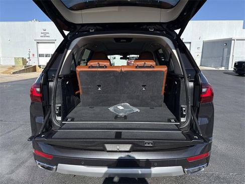 Used 2020 BMW X7 xDrive40i w/ Premium Package image 5