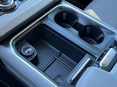 New 2026 Ford Expedition Max Active AWD/4WD image 30