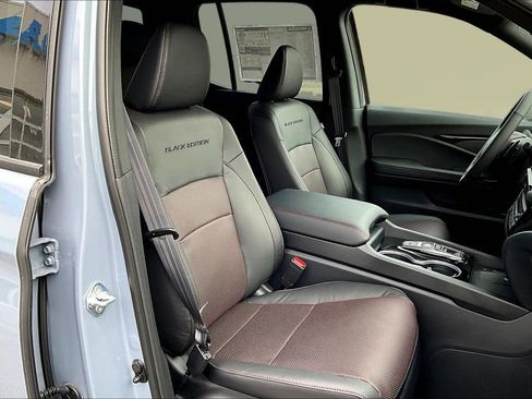 New 2026 Honda Ridgeline Black Edition image 10