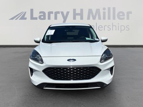 Certified 2021 Ford Escape SE FWD image 8