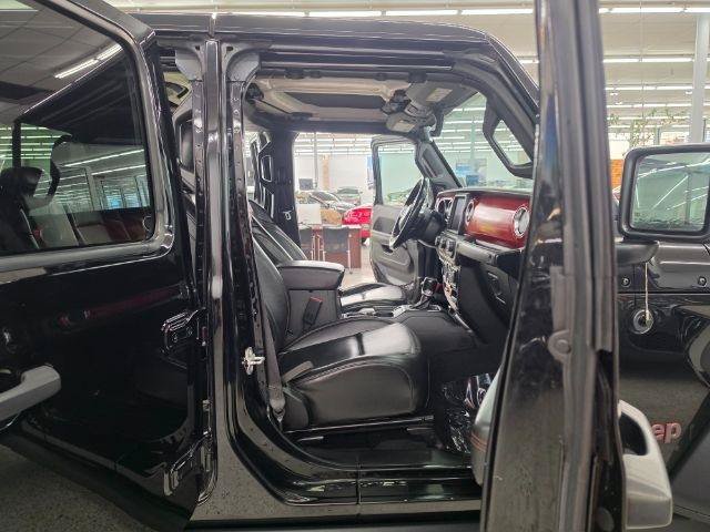 Used 2022 Jeep Gladiator Rubicon AWD/4WD image 35