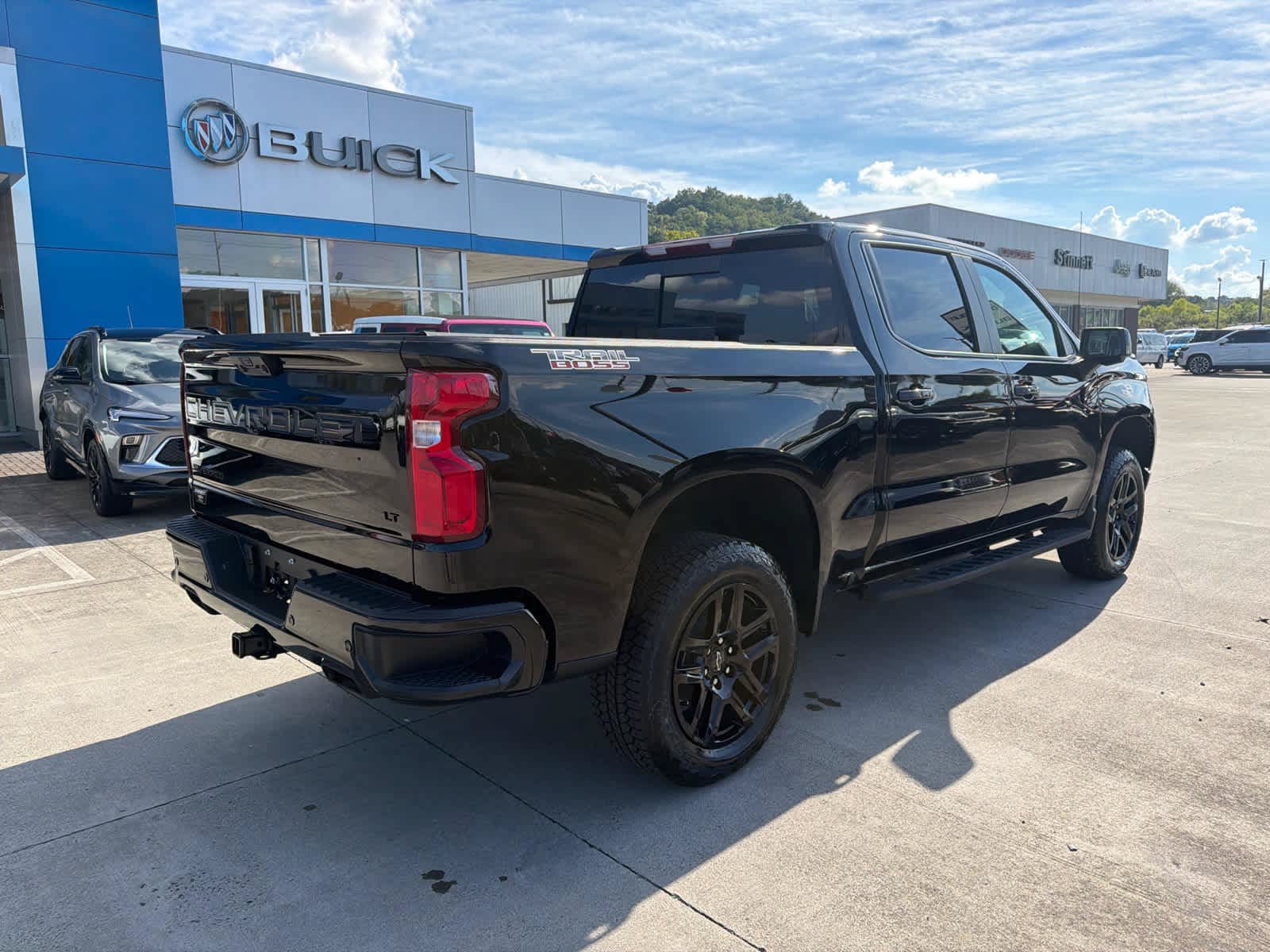 New 2026 Chevrolet Silverado 1500 LT Trail Boss w/ LT Trail Boss Premium Package AWD/4WD image 6