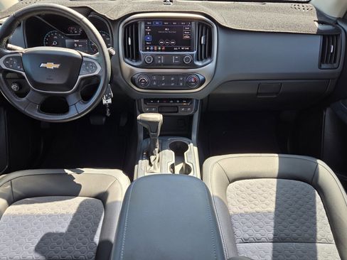 Used 2019 Chevrolet Colorado Z71 RWD image 7