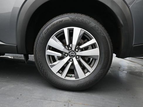 Used 2023 Nissan Pathfinder SL image 13