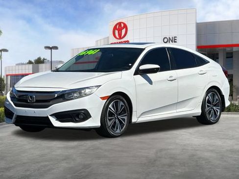 Used 2016 Honda Civic EX-T image 9