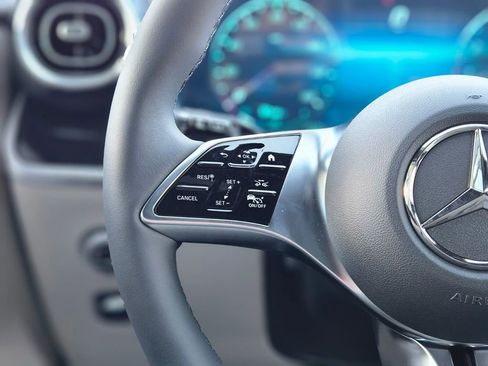 New 2026 Mercedes-Benz GLC 300 4MATIC image 27