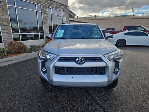Used 2021 Toyota 4Runner SR5 image 7