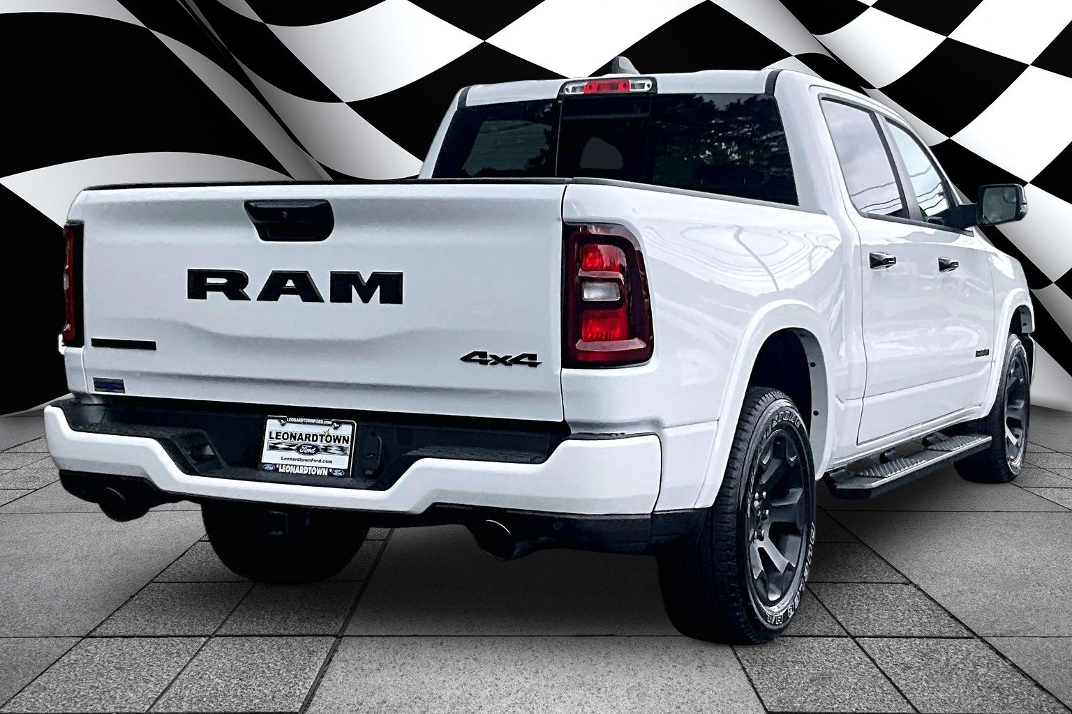Used 2026 RAM 1500 Big Horn AWD/4WD image 2