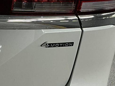 New 2026 Volkswagen Atlas SEL Premium R-Line AWD/4WD image 38