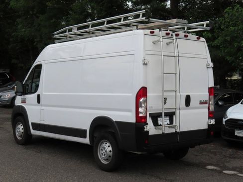 Used 2017 RAM ProMaster 2500 FWD image 4