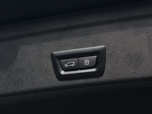 New 2026 BMW X6 xDrive40i image 8