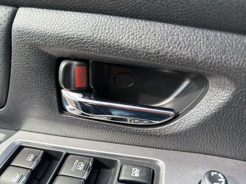 Used 2016 Subaru Crosstrek 2.0i Limited image 81