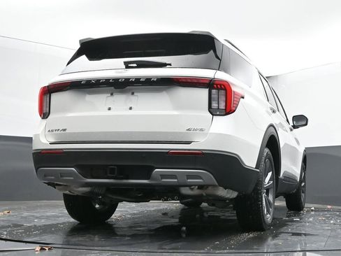 New 2026 Ford Explorer Active w/ Active Comfort Package image 47