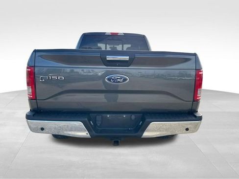 Used 2017 Ford F150 XLT w/ Equipment Group 302A Luxury image 7