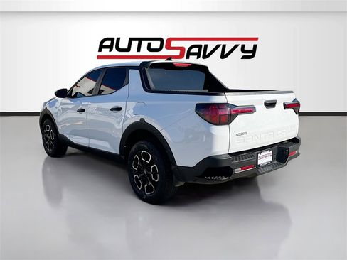 Used 2024 Hyundai Santa Cruz SEL image 5