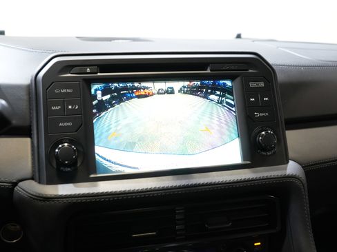 Used 2021 Nissan GT-R Premium image 37