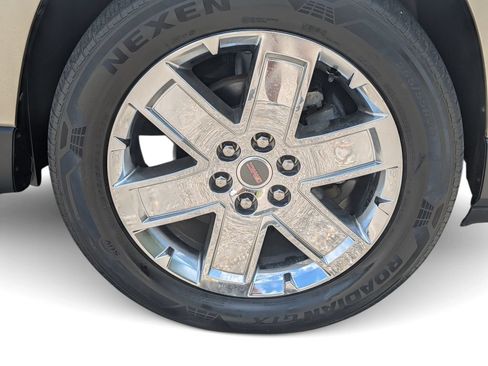 Used 2017 GMC Acadia Limited SLT AWD/4WD image 5