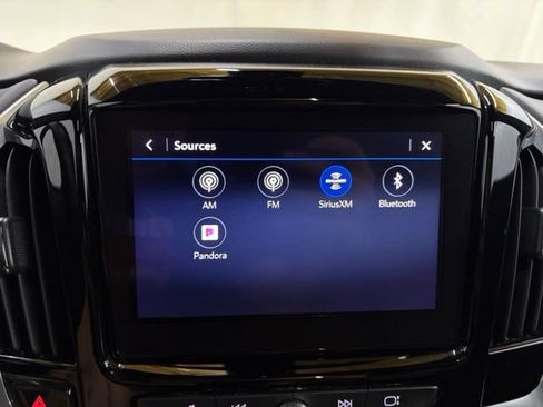 Used 2022 Chevrolet Traverse RS AWD/4WD image 49