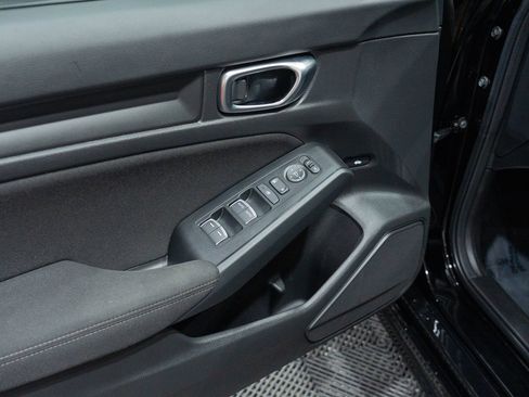 Used 2024 Honda Civic Sport image 12