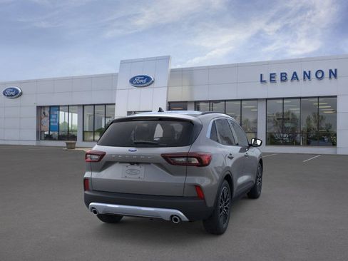 New 2025 Ford Escape SE image 8