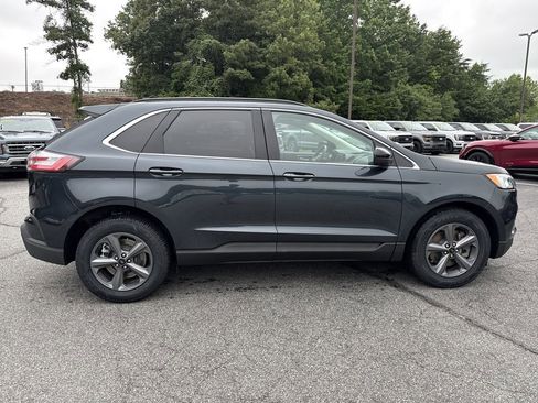 Used 2022 Ford Edge SEL w/ Sport Appearance Package AWD/4WD image 8