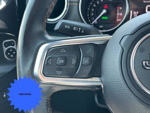 Used 2022 Jeep Wrangler Unlimited Sahara image 16