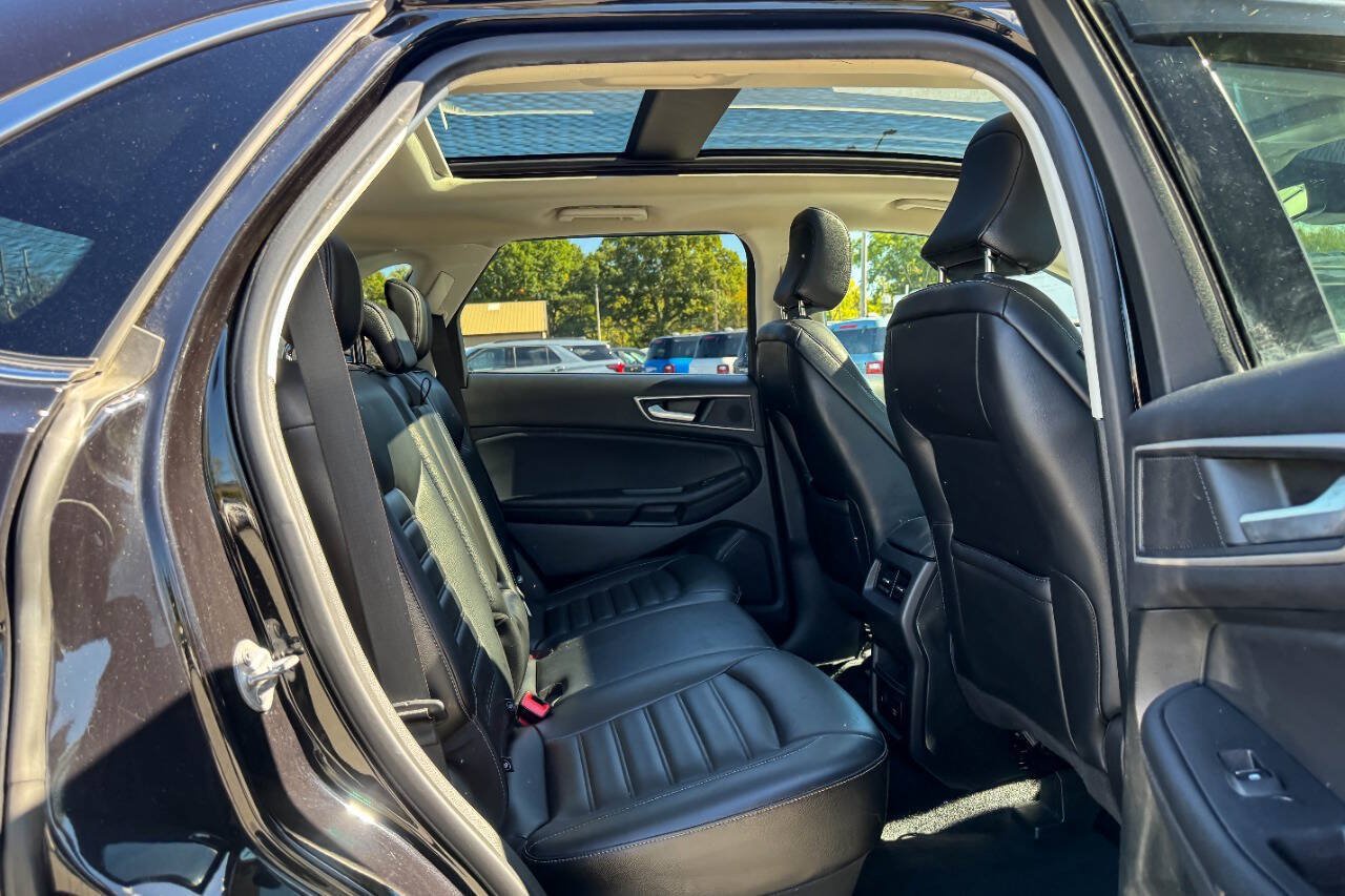 Used 2023 Ford Edge SEL w/ Convenience Package AWD/4WD image 12