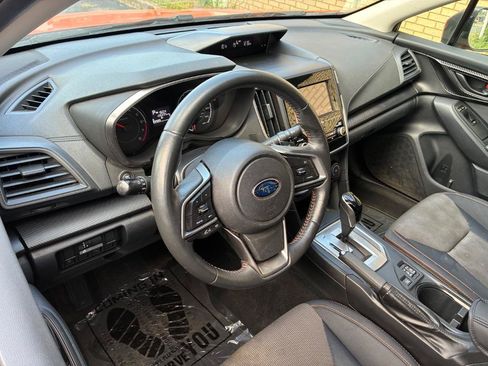 Used 2018 Subaru Crosstrek 2.0i Premium w/ Moonroof Package AWD/4WD image 9