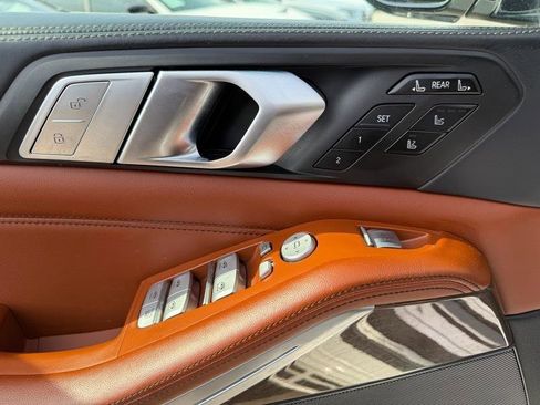 Used 2020 BMW X7 xDrive40i w/ Executive Package image 23