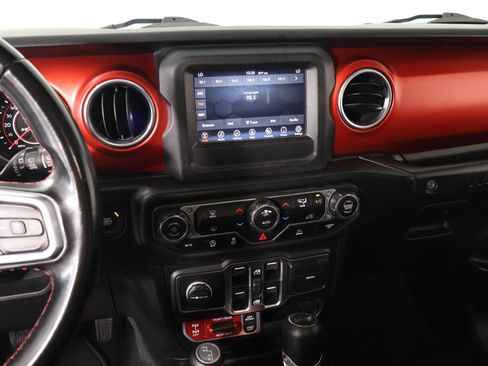 Used 2021 Jeep Wrangler Unlimited Rubicon AWD/4WD image 5