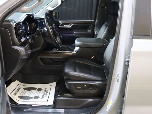 Used 2024 Chevrolet Silverado 1500 RST image 43
