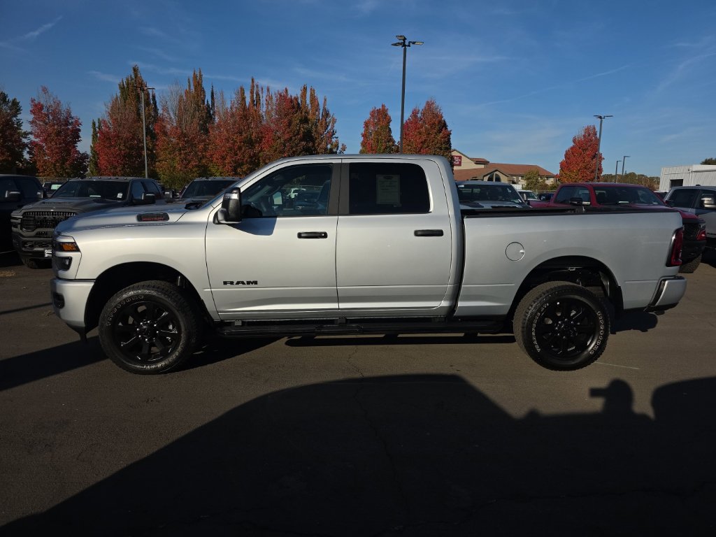 Used 2026 RAM 2500 Big Horn AWD/4WD image 2