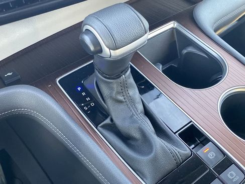 Certified 2023 Toyota Sienna XLE image 19