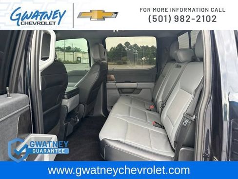 Used 2022 Ford F150 Lariat w/ FX4 Off-Road Package AWD/4WD image 23