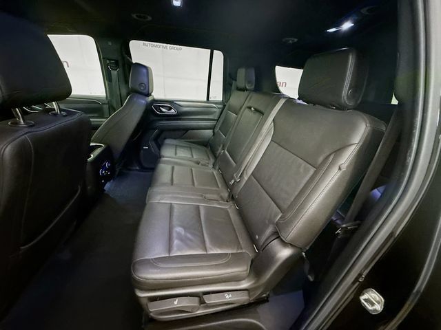 Used 2021 Chevrolet Suburban Z71 AWD/4WD image 24