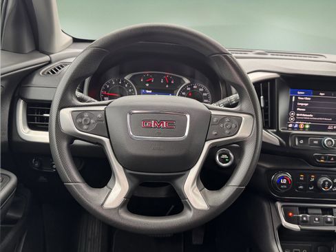 Used 2022 GMC Terrain SLE w/ Driver Convenience Package image 17
