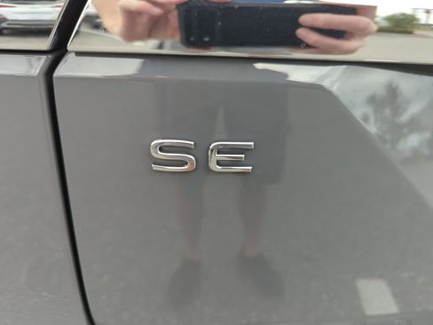 New 2026 Volkswagen Atlas SE image 41