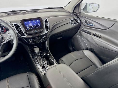Used 2024 Chevrolet Equinox Premier AWD/4WD image 23