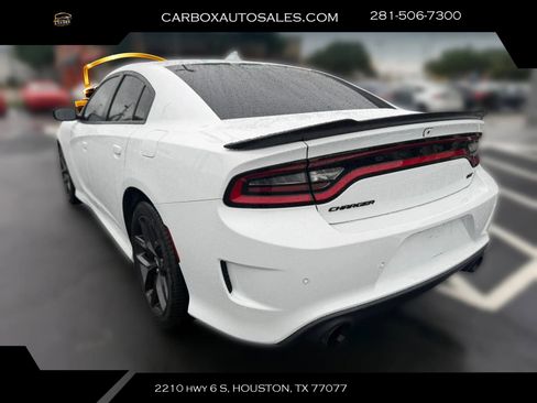 Used 2021 Dodge Charger GT w/ Blacktop Package RWD image 4