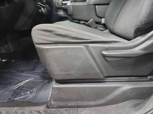 Used 2020 Chevrolet Silverado 1500 Custom w/ Custom Value Package image 27