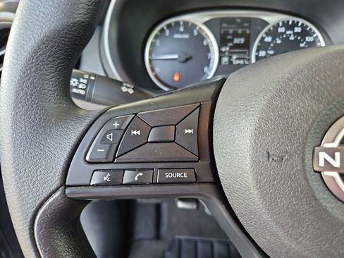 Used 2024 Nissan Kicks S FWD image 11