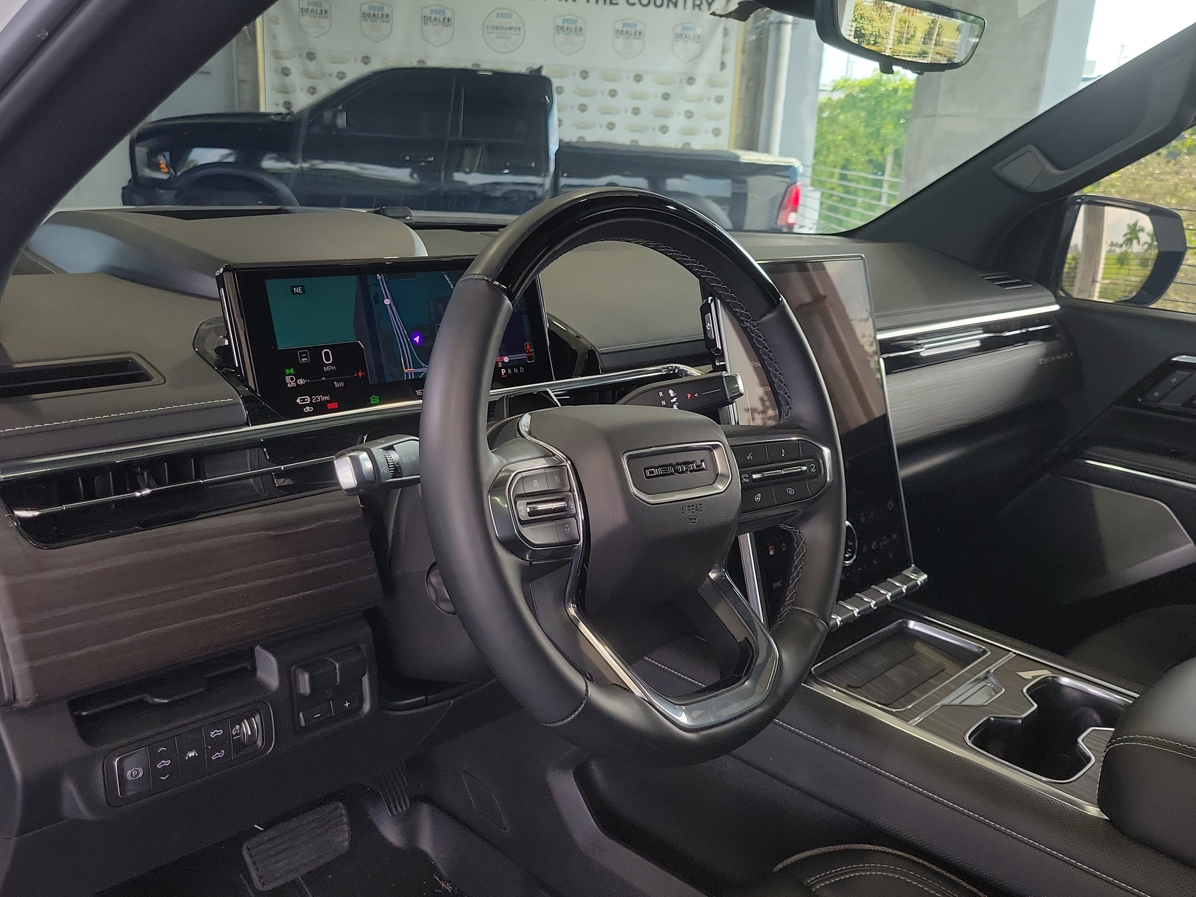 Used 2025 GMC Sierra EV Denali AWD/4WD image 17