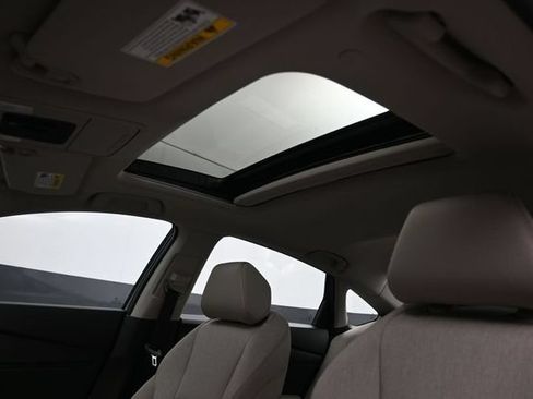 New 2026 Honda Accord SE image 2