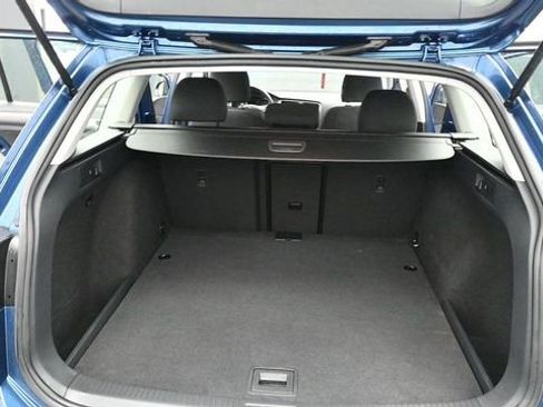 Used 2016 Volkswagen Golf S FWD image 13