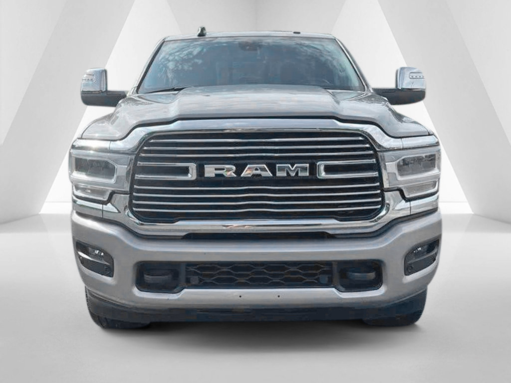 Used 2024 RAM 2500 Laramie AWD/4WD image 3